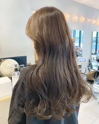 ロング カラー 🪞透明感カラー / yuu🪞のヘアスタイル