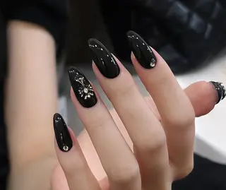 ネイル Miya🎀 nailのネイルデザイン