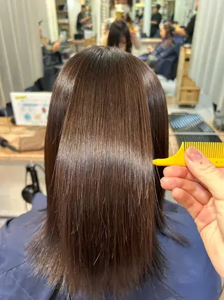 セミロング 髪質改善ストレート/ ブリーチ／渋谷　福田のヘアスタイル