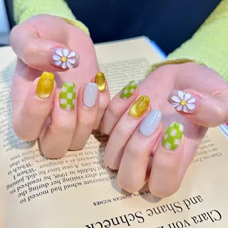 ネイル Nico所属・Nico🌛 Karenのネイルデザイン