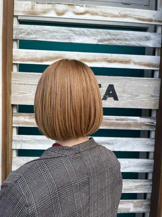 ショート 茅ヶ崎/ハイトーン /レイヤーカットのヘアスタイル