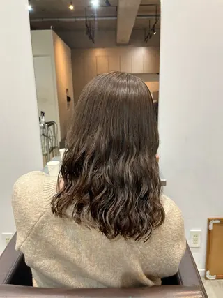 カラー 【arc】 佐藤未希穂/レイヤーのヘアスタイル