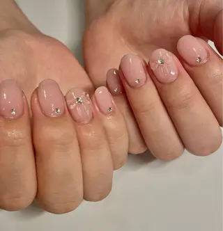 ネイル Nailsalon Olu所属・ネイリスト Nanaのネイルデザイン