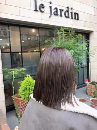 ミディアム SHIAN八王子 🇫🇷山本実穂のヘアスタイル