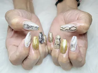 ネイル Lily Eye&Nailのネイルデザイン