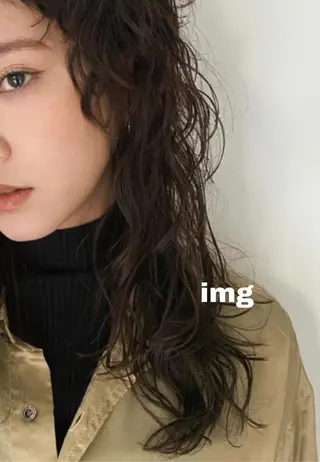 ロング カラー パーマ ヘアアレンジ 8HAIR / MAYUのヘアスタイル