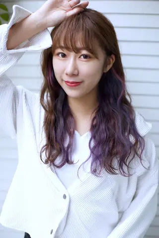 セミロング ハイトーン/カラー/ 用賀/稲若健太郎のヘアスタイル