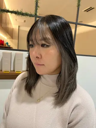 ミディアム ショート/ボブ/透明 感カラー/高橋あみのヘアスタイル