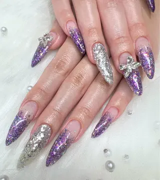 ネイル glow_ nailのネイルデザイン
