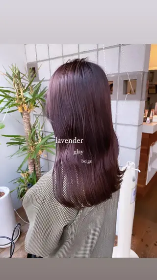 ロング カラー 塩澤 榛奈のヘアスタイル