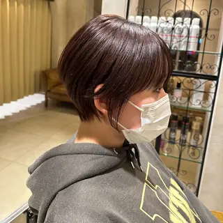 ショート カラー 🫧Lee十三🫧 濱平ももかのヘアスタイル