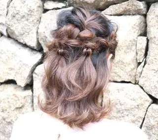 セミロング kawakita yoshinoriのヘアスタイル