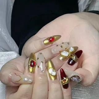 ネイル Hitomi Nail salonのネイルデザイン