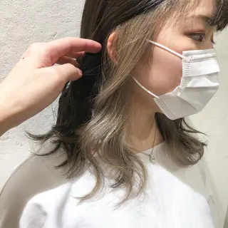ミディアム カラー しゅうさん🍝 麻田秀太郎のヘアスタイル