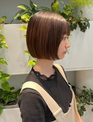 ショート カラー Kuku所属・つぼみ/パーマ ／レイヤー／ボブのヘアスタイル