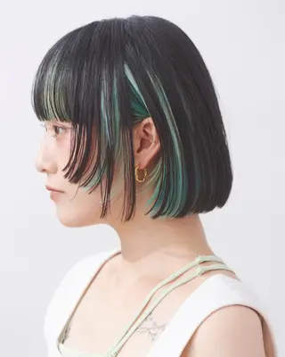 ショート カラー 近藤千翔🩵 髪質改善Periodのエステ・リラクイメージ