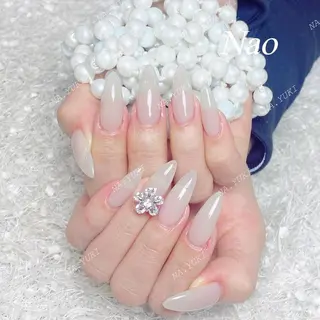 ネイル 🌷 Mooning 🌷のネイルデザイン