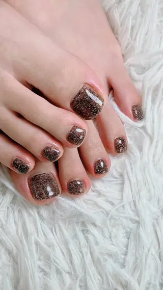 ネイル haleyume所属・shino🌟 痛ネイルのネイルデザイン