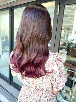 ロング カラー 横山 奈央のヘアスタイル