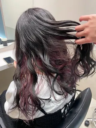 ロング カラー 佐野 えり奈のヘアスタイル