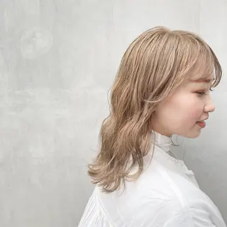 ミディアム カラー ボブ顔周り 韓国遠藤小雪のヘアスタイル