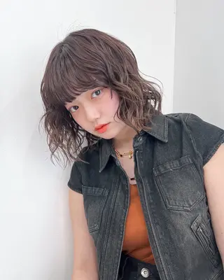 ミディアム パーマ 髪質改善カラー Unami 太田英寿のヘアスタイル