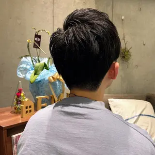 メンズ 🪼🫧垢抜け韓国風 カラー🦔さえ🦔のヘアスタイル