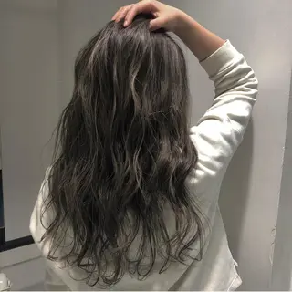 ロング カラー comfy すずなのヘアスタイル