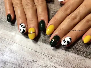 ネイル 伊藤 美里のネイルデザイン