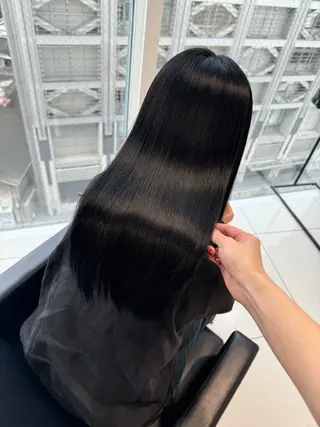 セミロング AOl所属・🫧艶髪🪽 Karinのヘアスタイル