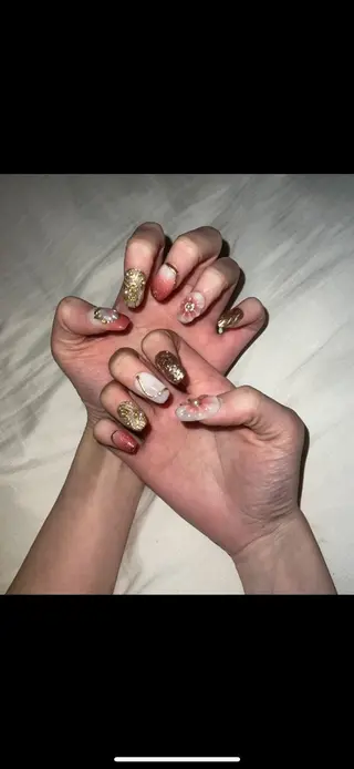 ネイル 鎌田 美玲のネイルデザイン