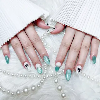 ネイル Ugirl Nail Pinpin🤍のネイルデザイン