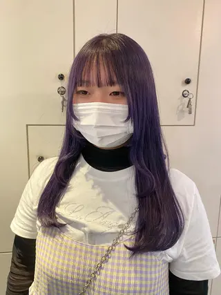 ロング カラー 梅田ハイトーン チダ ヒナノのヘアスタイル