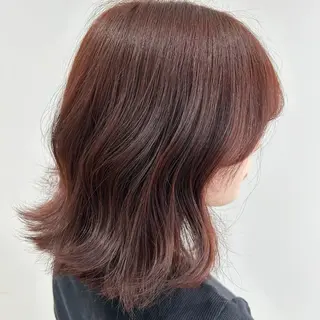 ミディアム カラー 濵嶋 叶帆のヘアスタイル
