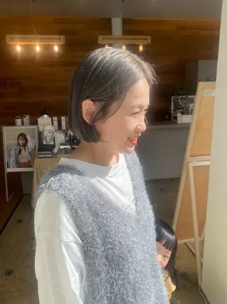 ショート カラー 佐藤 櫻のヘアスタイル