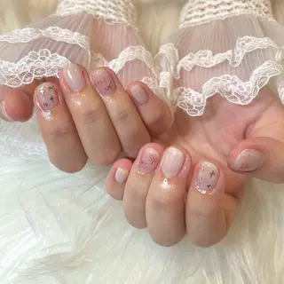 ネイル yurika 🌷.*･ﾟのネイルデザイン