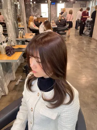 カラー 🤍ベージュ/透明感 韓国ヘア/まりん🤍のヘアスタイル