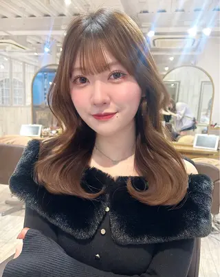 セミロング 透明感カラー🫧 🎀美帆のヘアスタイル