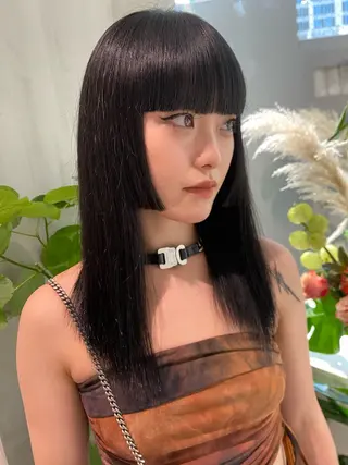 セミロング カラー 🪸ハイトーンカラー エクステmisakiのヘアスタイル