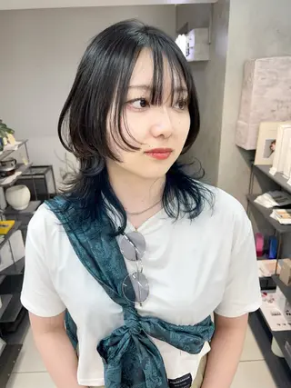 ミディアム カラー ロングウルフ🤍渋谷 🤍Mizukiのヘアスタイル