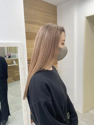 ロング カラー 飯塚 青空のヘアスタイル