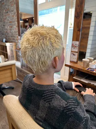 ショート sand&rose所属・逗子、パーマスタイル ナオイカイラのヘアスタイル