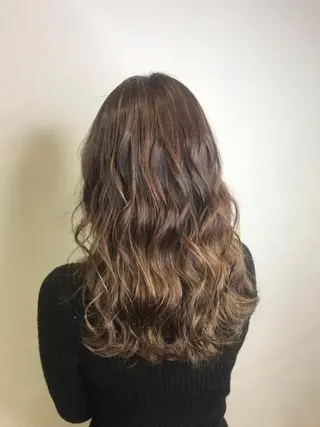 ロング 澤 幸梨愛のヘアスタイル