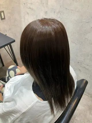 ミディアム CODE.LINE戸田公園所属・宮岡 詩乃のヘアスタイル