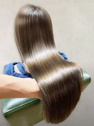 ロング 有村 涼のヘアスタイル