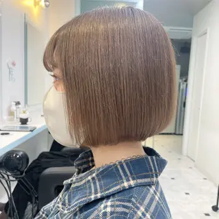 ショート カラー 🩵透明感カラー× 縮毛ボブ🩵ヒナノのヘアスタイル