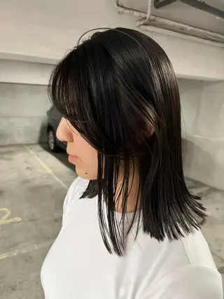 セミロング riko／ SYS by fitのヘアスタイル