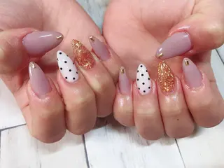 ネイル 𝓇𝒶𝓃𝒶𝓃 𝓃𝒶𝒾𝓁のネイルデザイン