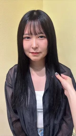 ロング カラー 高野 春菜のヘアスタイル