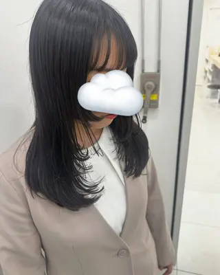 KUWAO MOEのヘアスタイル